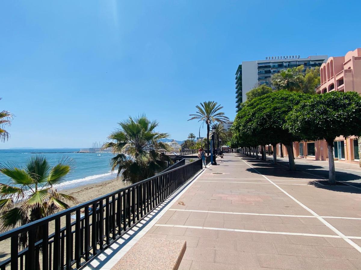 First Line! Art-Apartment On The Seafront Of Marbella With Swimming Pool Екстер'єр фото